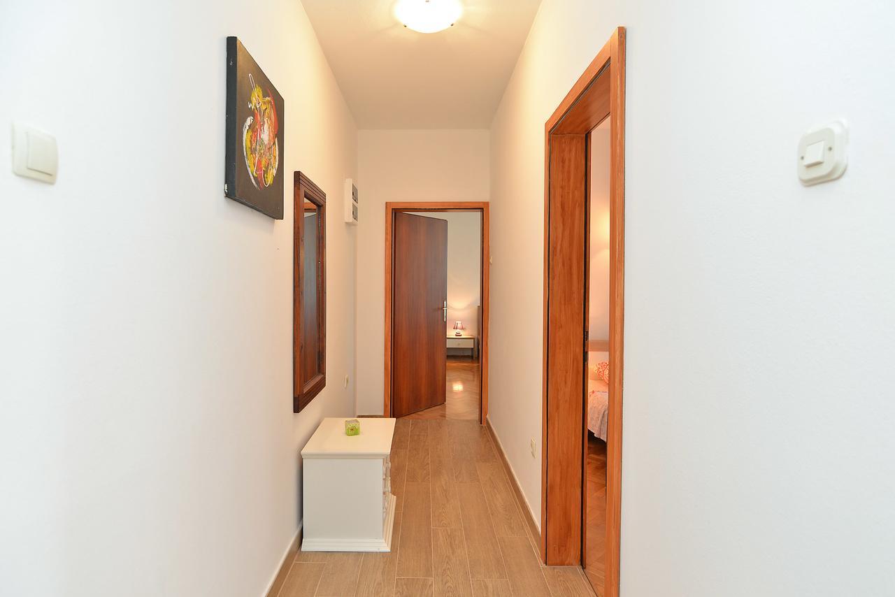Apartments Gracijano 1724 Ližnjan Exterior foto